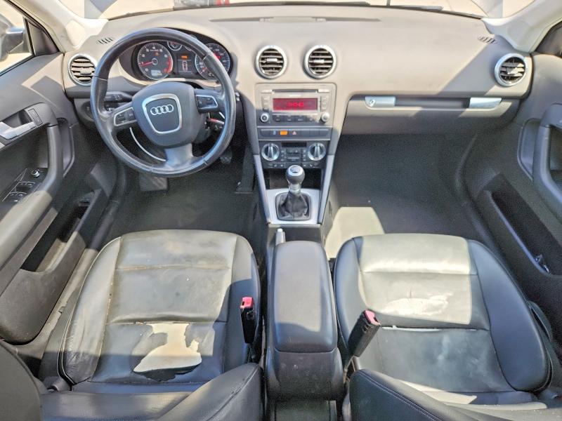 Zdjęcie 8 z aukcji – 2011 AUDI A3 z VIN WAUPEAFM2BA077513