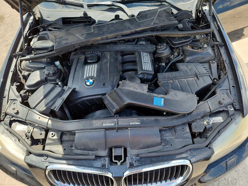 Photo 11 from auction – 2010 BMW 328 with VIN WBAPK5C50AA652493