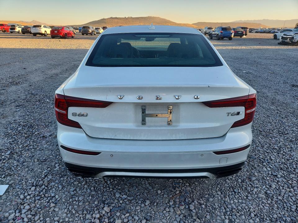Photo 6 from auction – 2021 VOLVO S60 with VIN 7JRA22TMXMG091446
