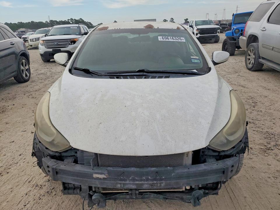 Photo 5 from auction – 2014 HYUNDAI ELANTRA with VIN 5NPDH4AEXEH505632