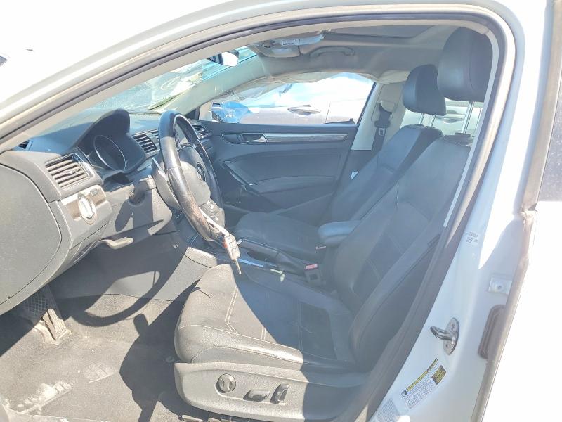 Photo 7 from auction – 2018 VOLKSWAGEN PASSAT with VIN 1VWBA7A35JC001049