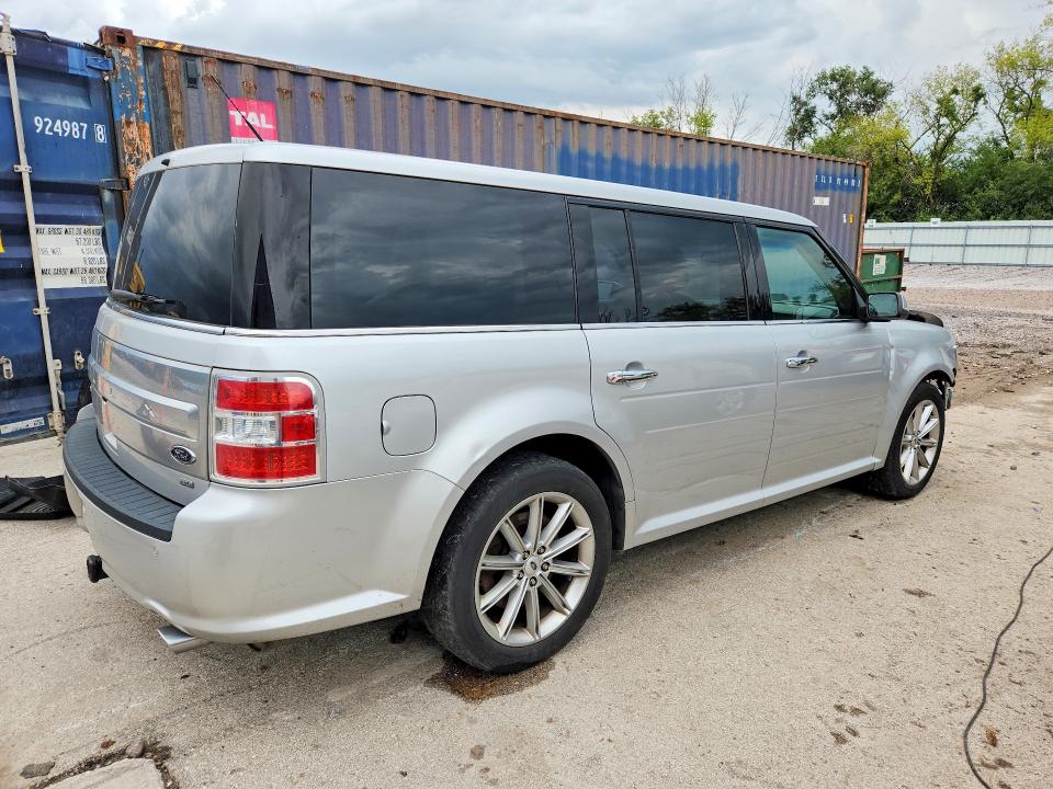 Photo 3 from auction – 2019 FORD FLEX with VIN 2FMHK6D85KBA04400