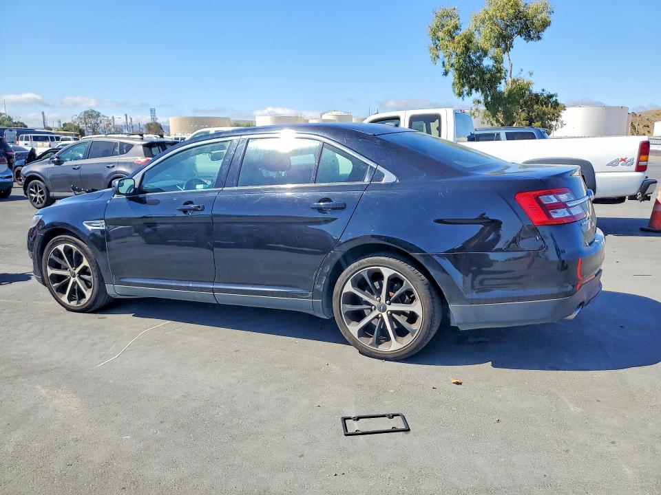Foto 2 de la subasta – 2016 FORD TAURUS con VIN 1FAHP2E87GG133578