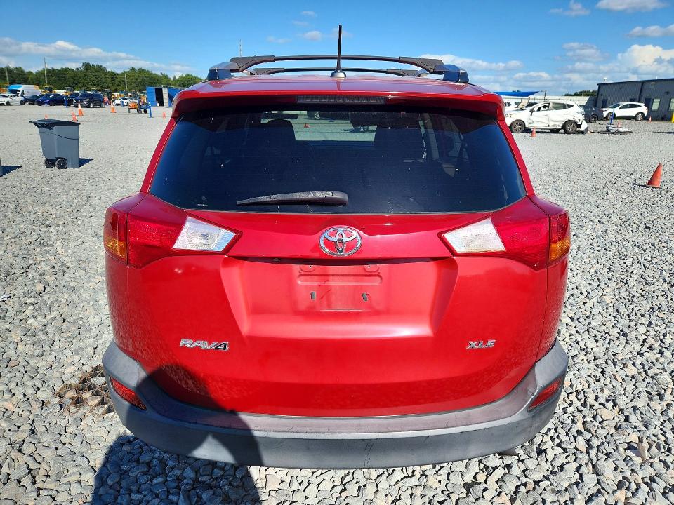 Photo 6 from auction – 2013 TOYOTA RAV4 with VIN 2T3WFREV5DW064831