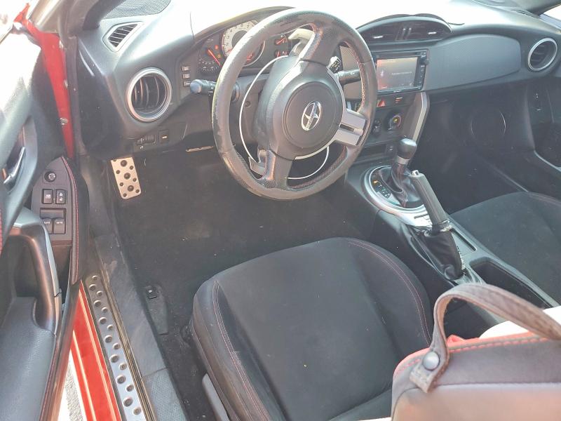 Снимка 8 от търг – 2015 SCION FR-S с VIN JF1ZNAA16F8703169