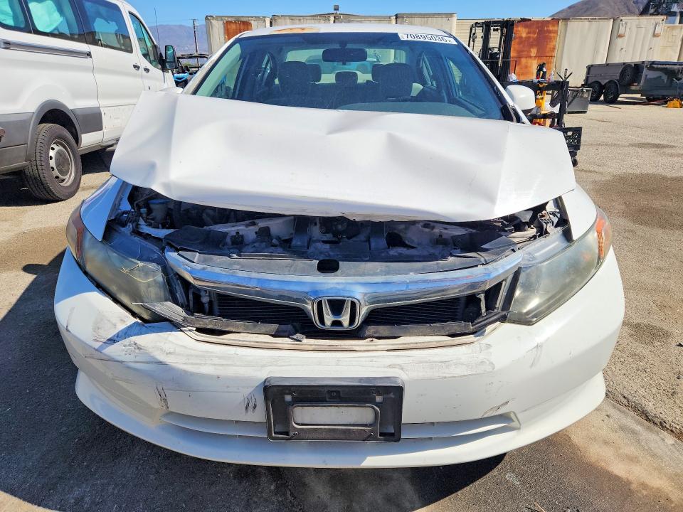 Снимка 5 от търг – 2012 HONDA CIVIC с VIN 19XFB5F50CE000225