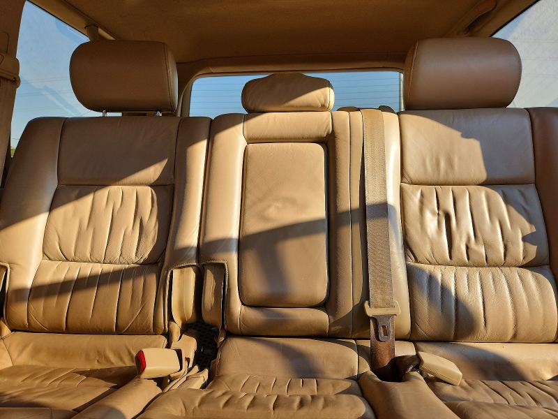 Photo 10 from auction – 2000 TOYOTA LAND CRUISER with VIN JT3HT05J7Y0094972