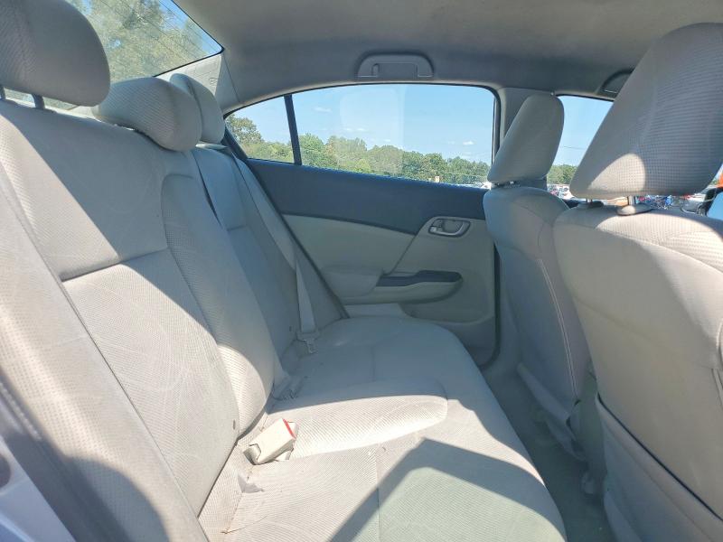 Photo 10 from auction – 2012 HONDA CIVIC with VIN 19XFB2F55CE107558