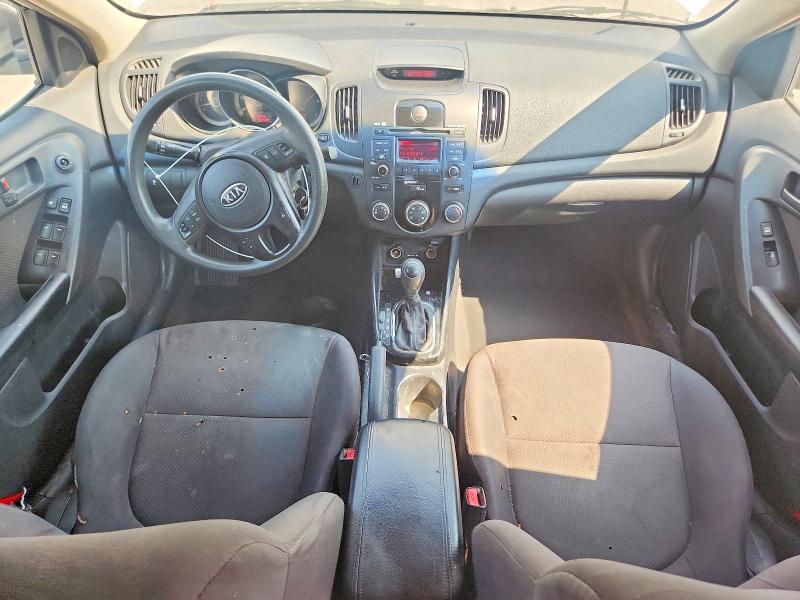 Photo 8 from auction – 2012 KIA FORTE with VIN KNAFU4A20C5516661