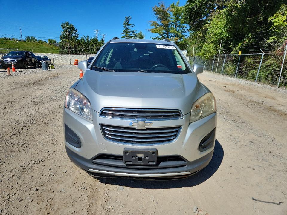 Photo 5 from auction – 2016 CHEVROLET TRAX with VIN KL7CJPSB8GB762585