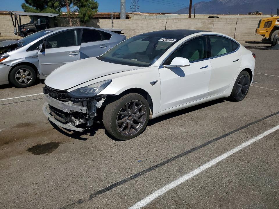 TESLA MODEL 3 2020 with VIN 5YJ3E1EA2LF599009 - Photo from auction
