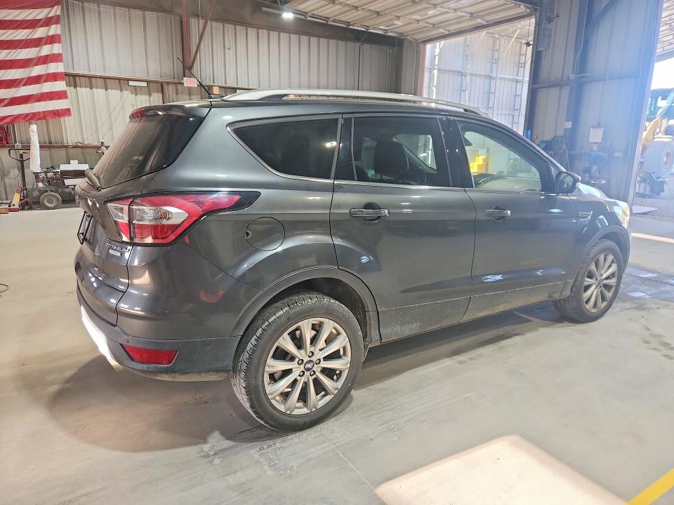 Foto 3 de la subasta – 2017 FORD ESCAPE con VIN 1FMCU0JDXHUB82843