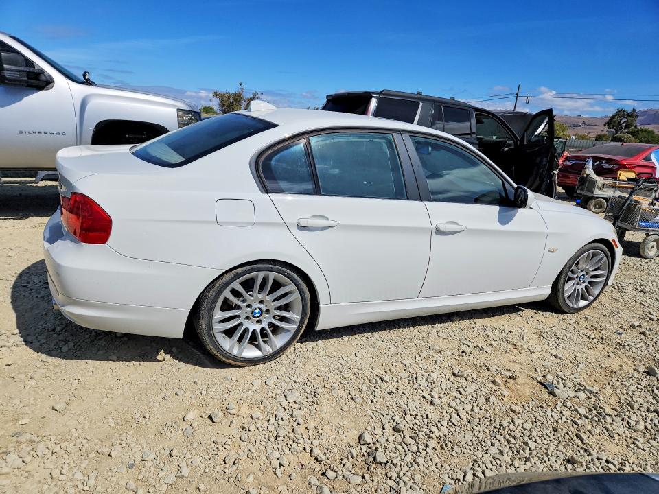 Photo 3 from auction – 2010 BMW 335 with VIN WBAPN7C57AA778370