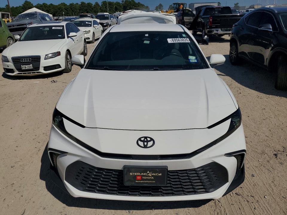 Фото 5 с аукциона – 2025 TOYOTA CAMRY с VIN 4T1DAACK4SU049050