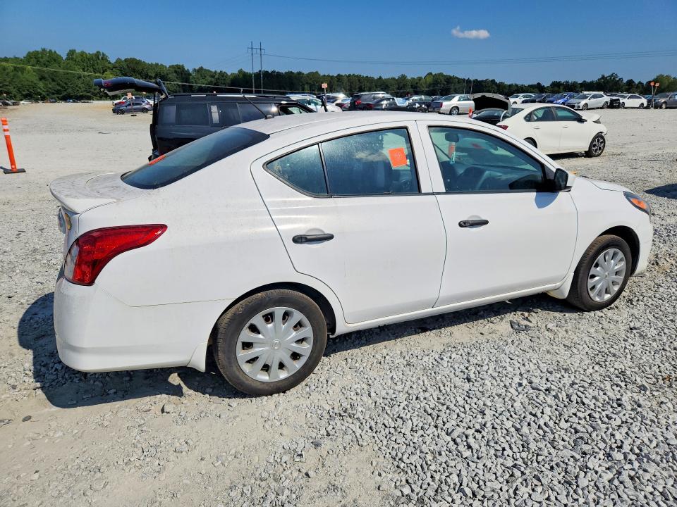 Photo 3 from auction – 2018 NISSAN VERSA with VIN 3N1CN7AP8JL802547