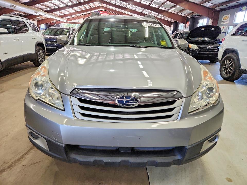Foto 5 de la subasta – 2010 SUBARU OUTBACK con VIN 4S4BRBGC7A3339103