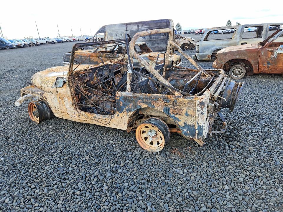 Photo 2 from auction – 1986 JEEP JEEP with VIN 1JCCF87A5GT088883