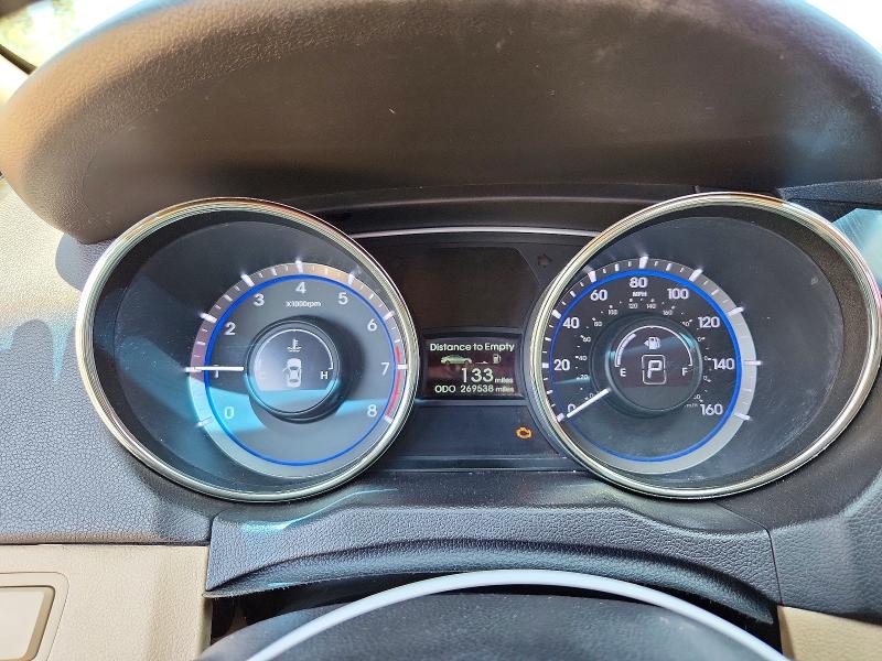 Снимка 9 от търг – 2012 HYUNDAI SONATA с VIN 5NPEC4AC9CH315383