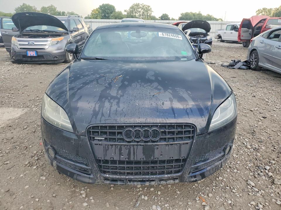Снимка 5 от търг – 2010 AUDI TT с VIN TRUKFAFK7A1021855