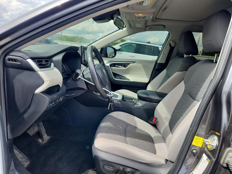 Снимка 7 от търг – 2021 TOYOTA RAV4 с VIN 2T3P1RFV1MC236260