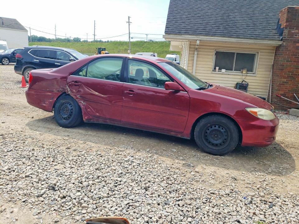 Photo 4 from auction – 2004 TOYOTA CAMRY with VIN 4T1BE30K64U313884