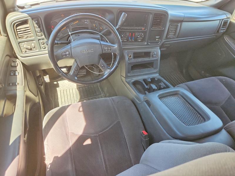 Photo 8 from auction – 2004 GMC SIERRA with VIN 1GTHK29U04E224411