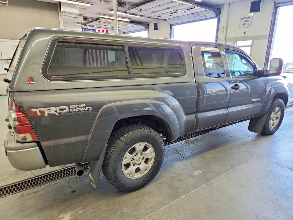 Photo 3 from auction – 2012 TOYOTA TACOMA with VIN 5TFUU4ENXCX041183