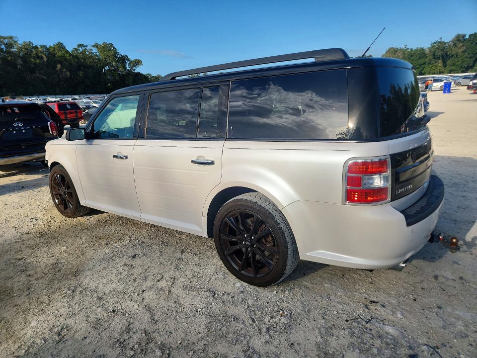 صورة رقم 2 من المزاد - 2017 FORD FLEX مع VIN 2FMHK6DT5HBA09853