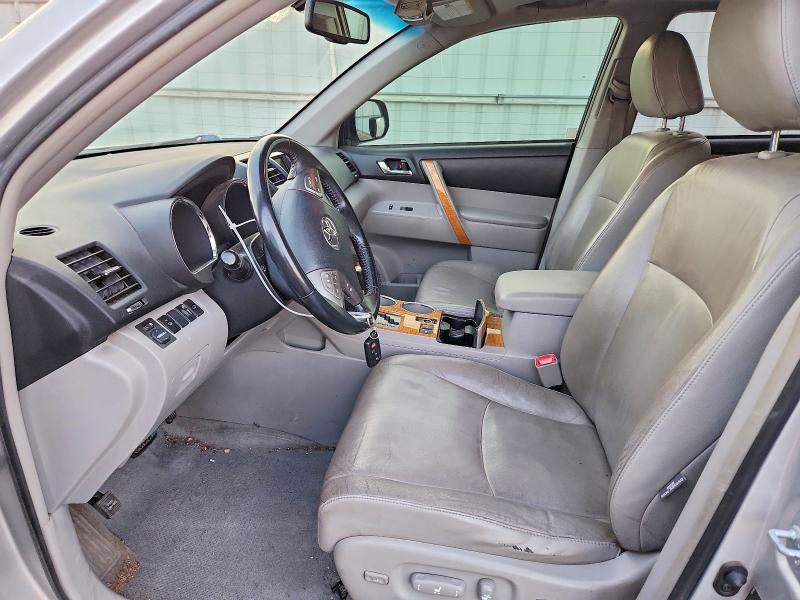 Foto 7 de la subasta – 2008 TOYOTA HIGHLANDER con VIN JTEEW44A782018621
