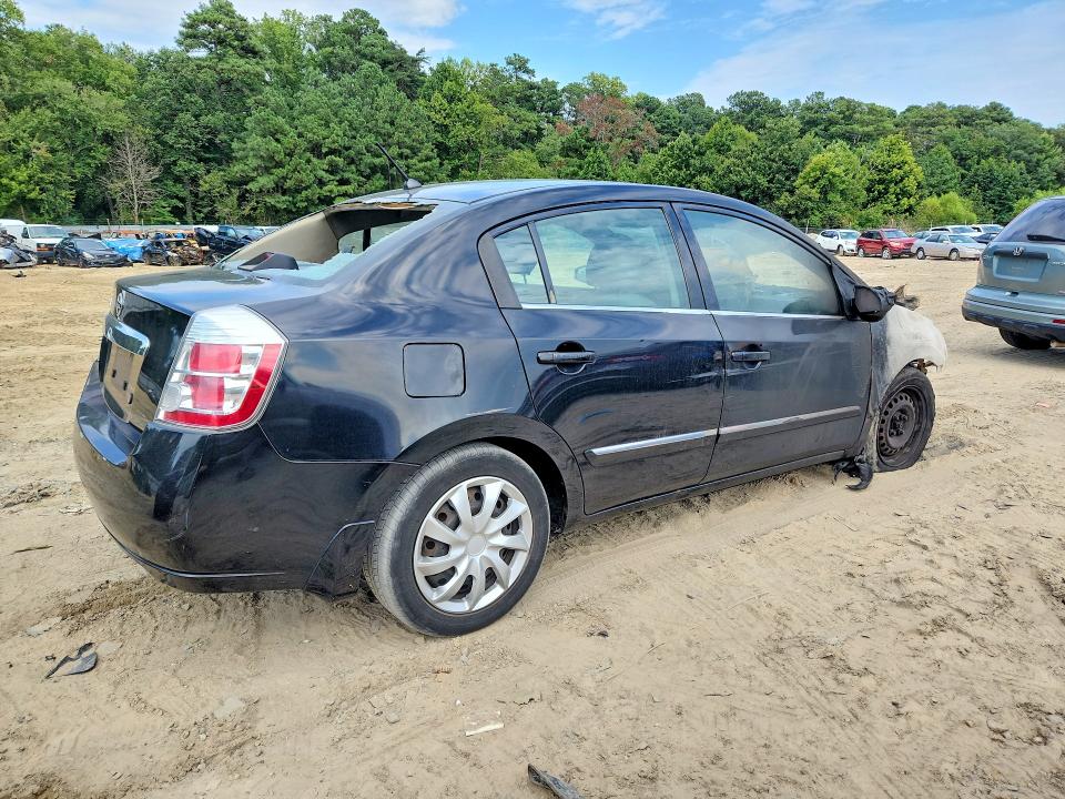 Photo 3 from auction – 2010 NISSAN SENTRA with VIN 3N1AB6APXAL688920