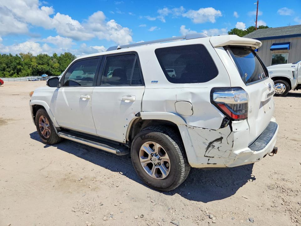 Zdjęcie 2 z aukcji – 2015 TOYOTA 4RUNNER z VIN JTEZU5JR1F5098498