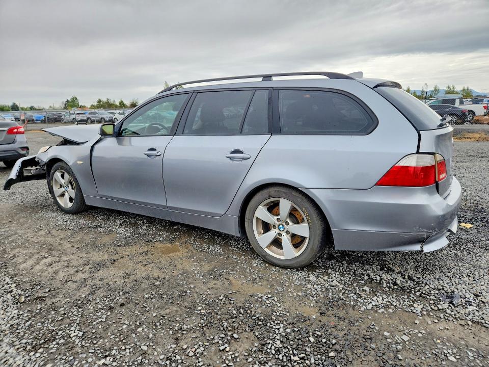 Photo 2 from auction – 2006 BMW 530 with VIN WBANN73576CN01057