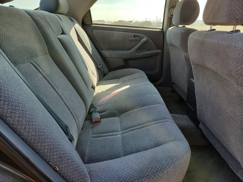 Photo 10 from auction – 2001 TOYOTA CAMRY with VIN 4T1BF22K31U958993