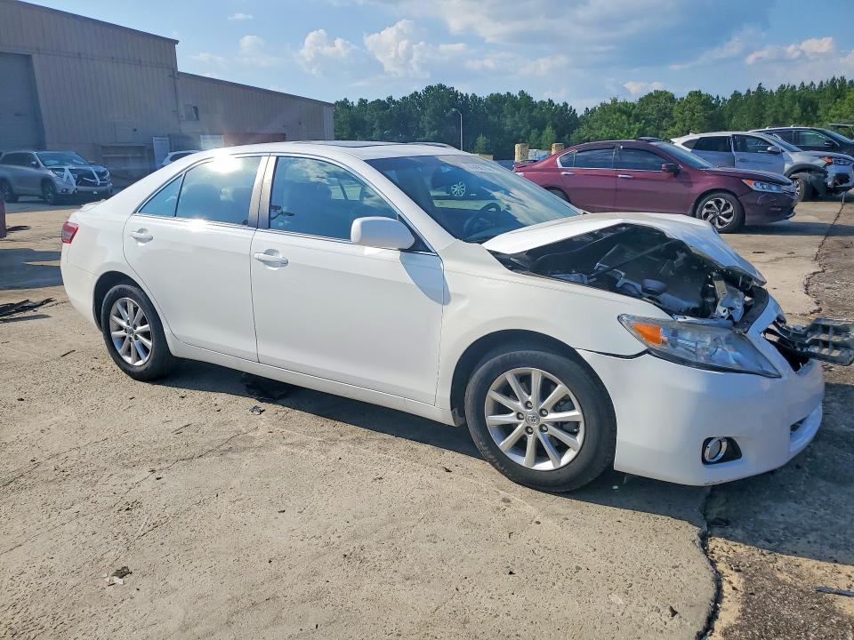 Photo 4 from auction – 2011 TOYOTA CAMRY with VIN 4T1BK3EK4BU628892