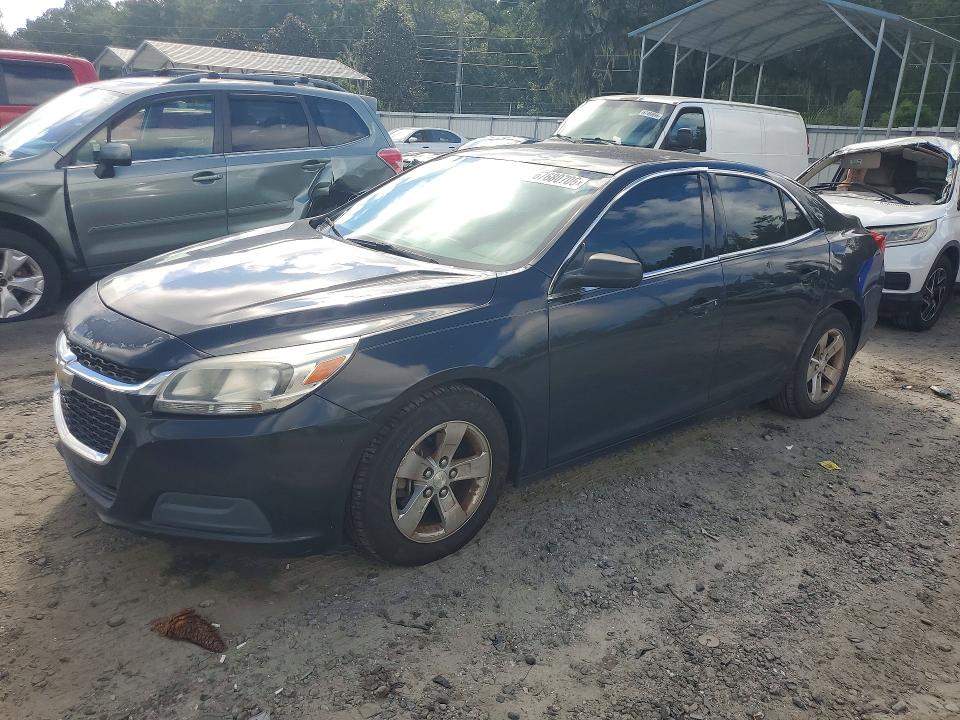 CHEVROLET MALIBU 2015 with VIN 1G11B5SL4FF101382 - Photo from auction