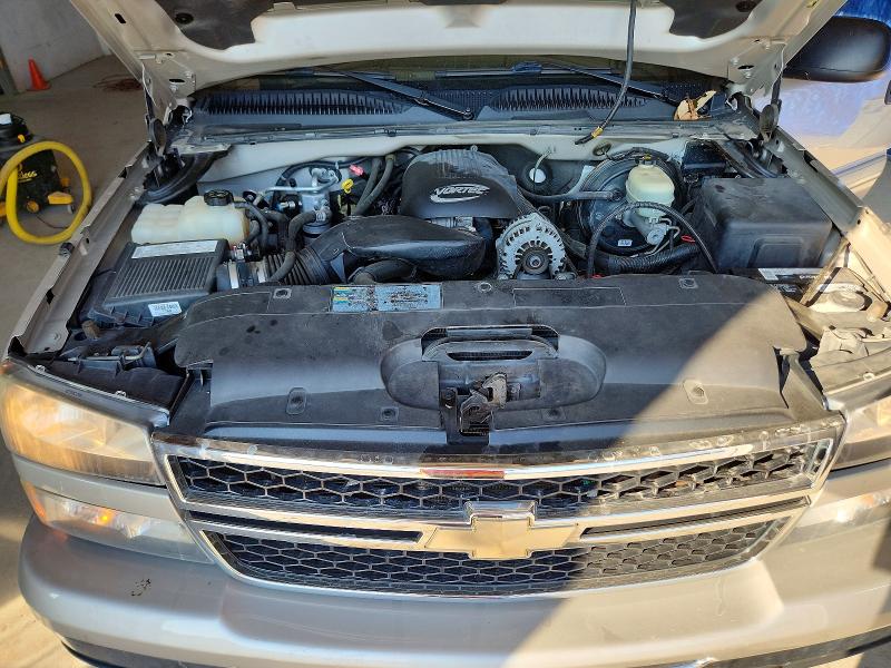 Photo 11 from auction – 2006 CHEVROLET SILVERADO with VIN 1GCEC19ZX6Z169399