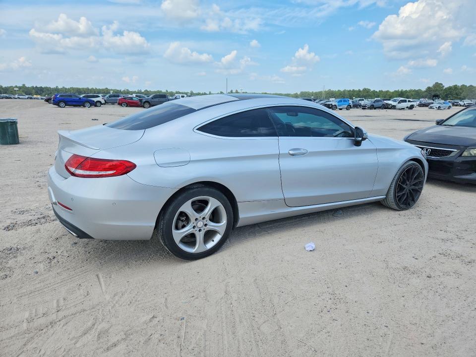 Снимка 3 от търг – 2017 MERCEDES-BENZ C с VIN WDDWJ4JB4HF370168