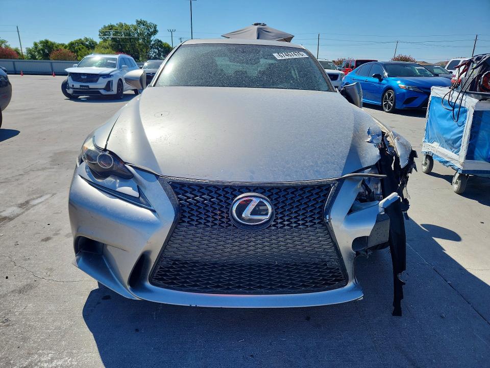 Foto 5 de la subasta – 2015 LEXUS IS con VIN JTHBF1D29F5045828