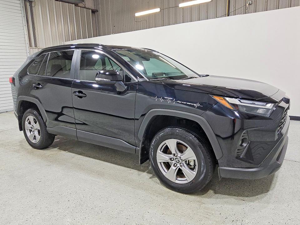 Photo 4 from auction – 2025 TOYOTA RAV4 with VIN 2T3W1RFV9SC350791