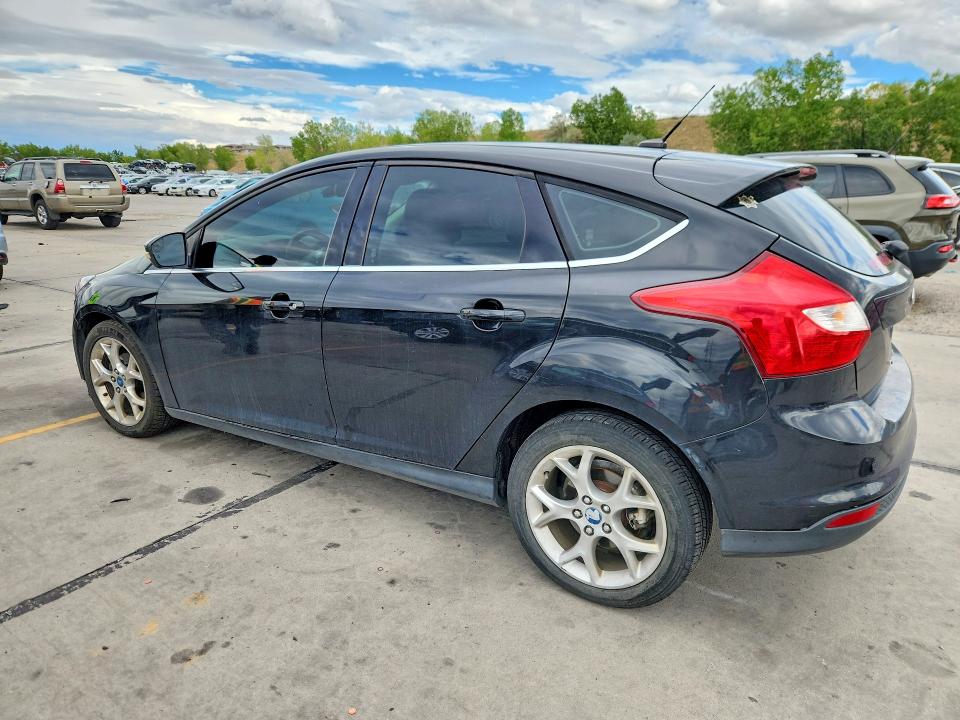 Photo 2 from auction – 2012 FORD FOCUS with VIN 1FAHP3M2XCL400295