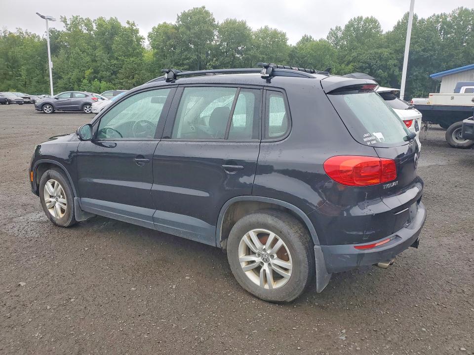 Photo 2 from auction – 2015 VOLKSWAGEN TIGUAN with VIN WVGBV7AXXFW579210