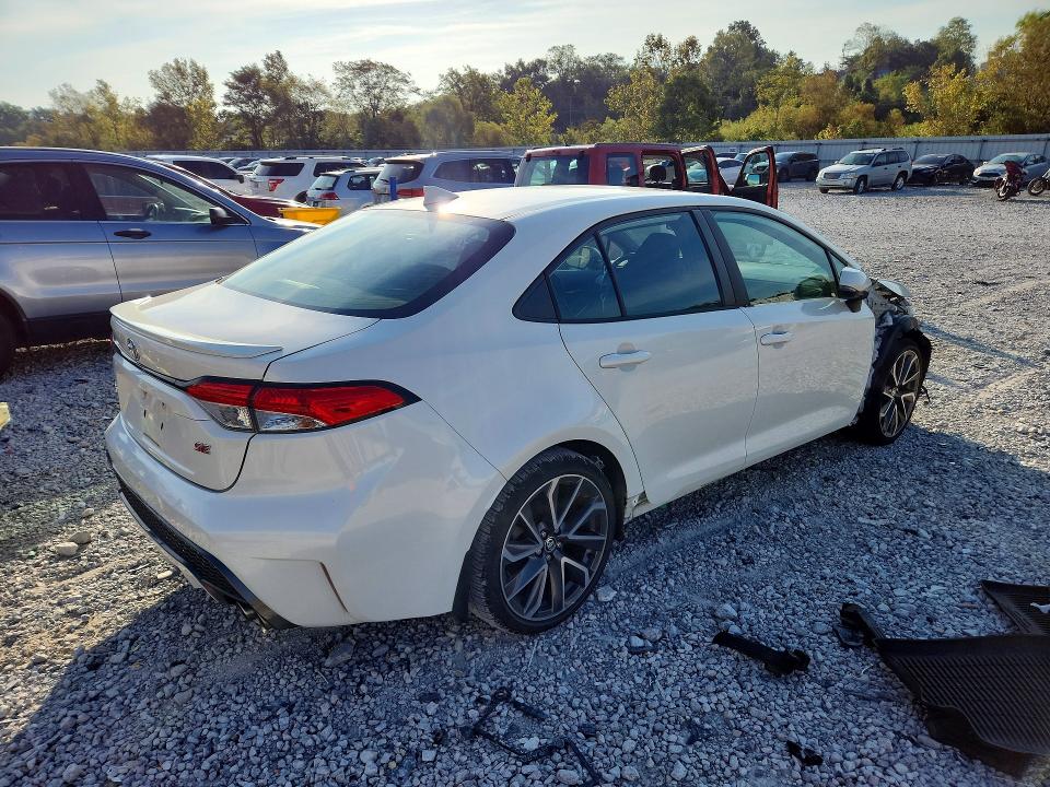 Photo 3 from auction – 2021 TOYOTA COROLLA with VIN 5YFP4MCE6MP061477