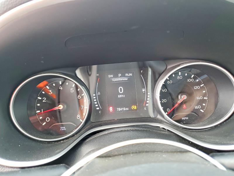 Снимка 9 от търг – 2018 JEEP COMPASS с VIN 3C4NJCBB8JT318889