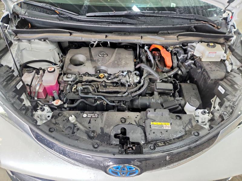 Снимка 12 от търг – 2024 TOYOTA SIENNA с VIN 5TDESKFC9RS136814