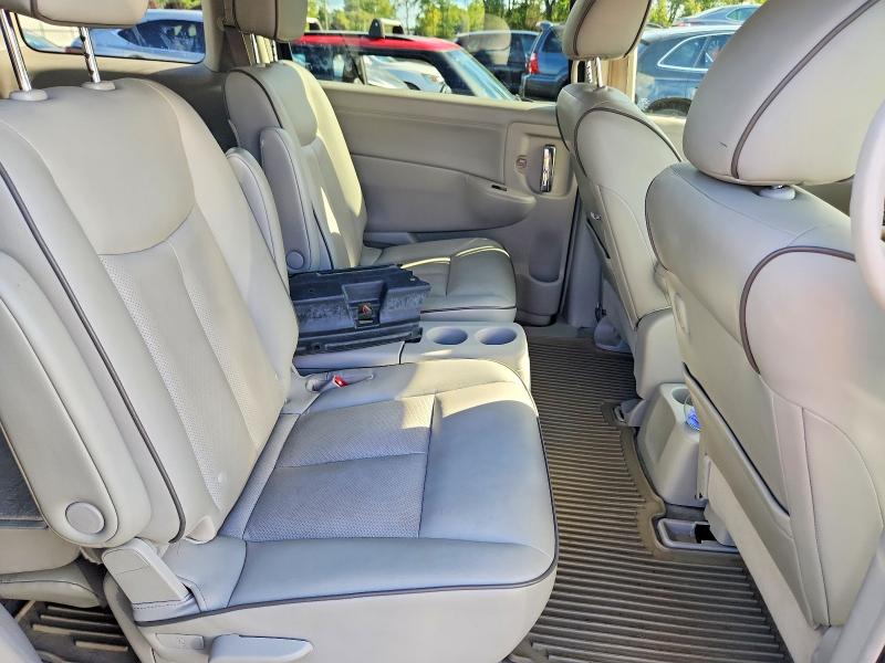 Photo 11 from auction – 2015 NISSAN QUEST with VIN JN8AE2KP9F9122036