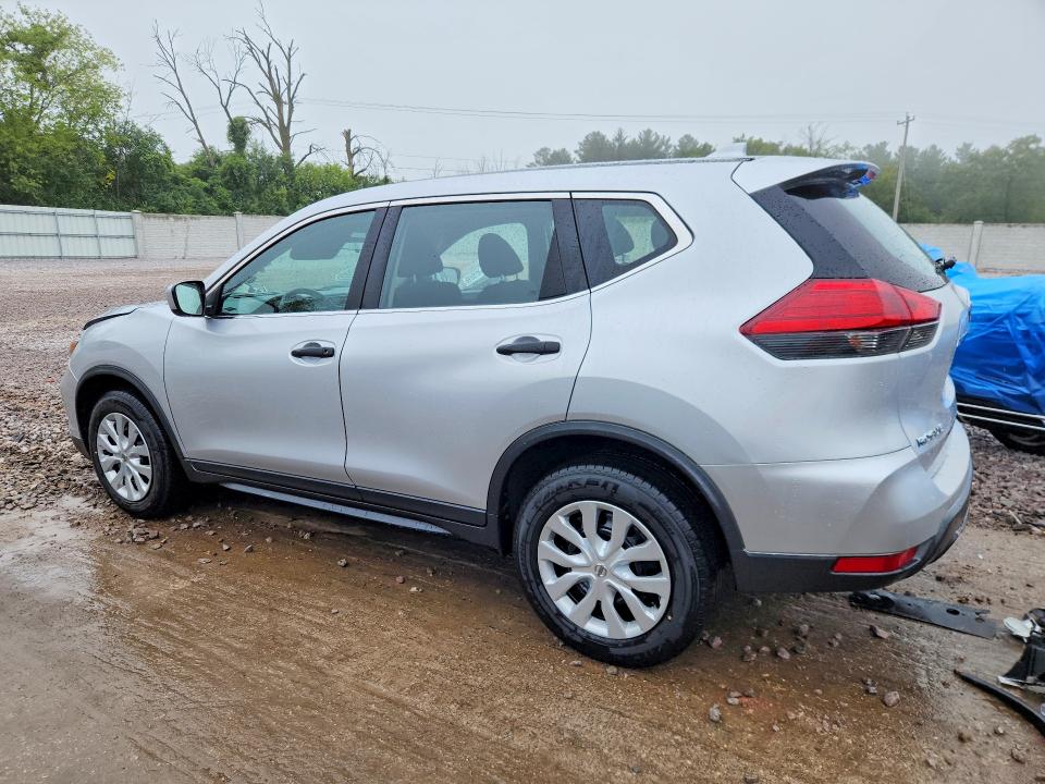 Photo 2 from auction – 2017 NISSAN ROGUE with VIN KNMAT2MV0HP553537