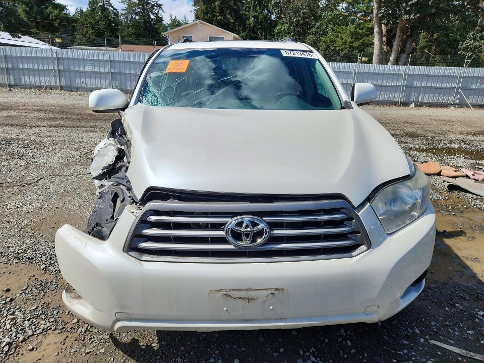 Photo 5 from auction – 2010 TOYOTA HIGHLANDER with VIN 5TDBK3EH4AS026232
