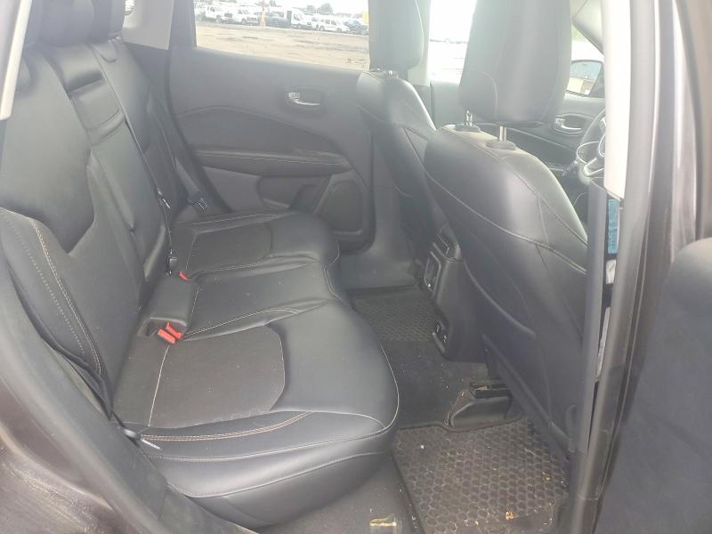 Zdjęcie 11 z aukcji – 2018 JEEP COMPASS z VIN 3C4NJCBB3JT134184