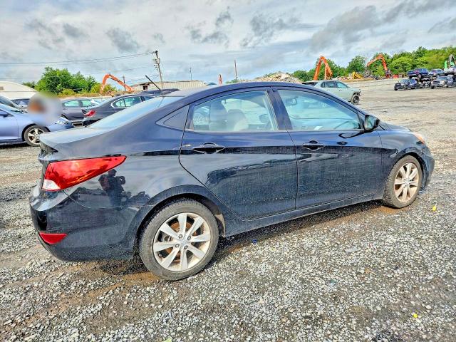 Photo 3 from auction – 2013 HYUNDAI ACCENT with VIN KMHCU4AE1DU577570