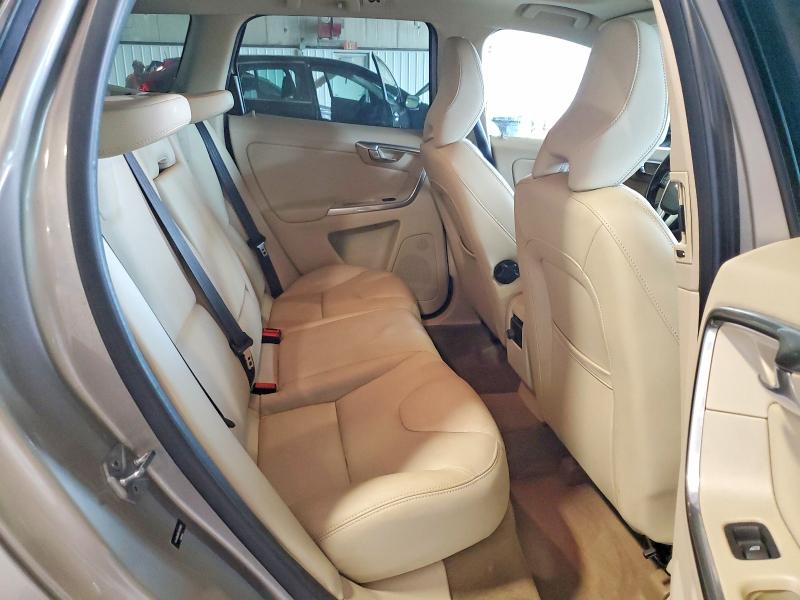 Zdjęcie 11 z aukcji – 2015 VOLVO XC60 z VIN YV440MDD8F2592862